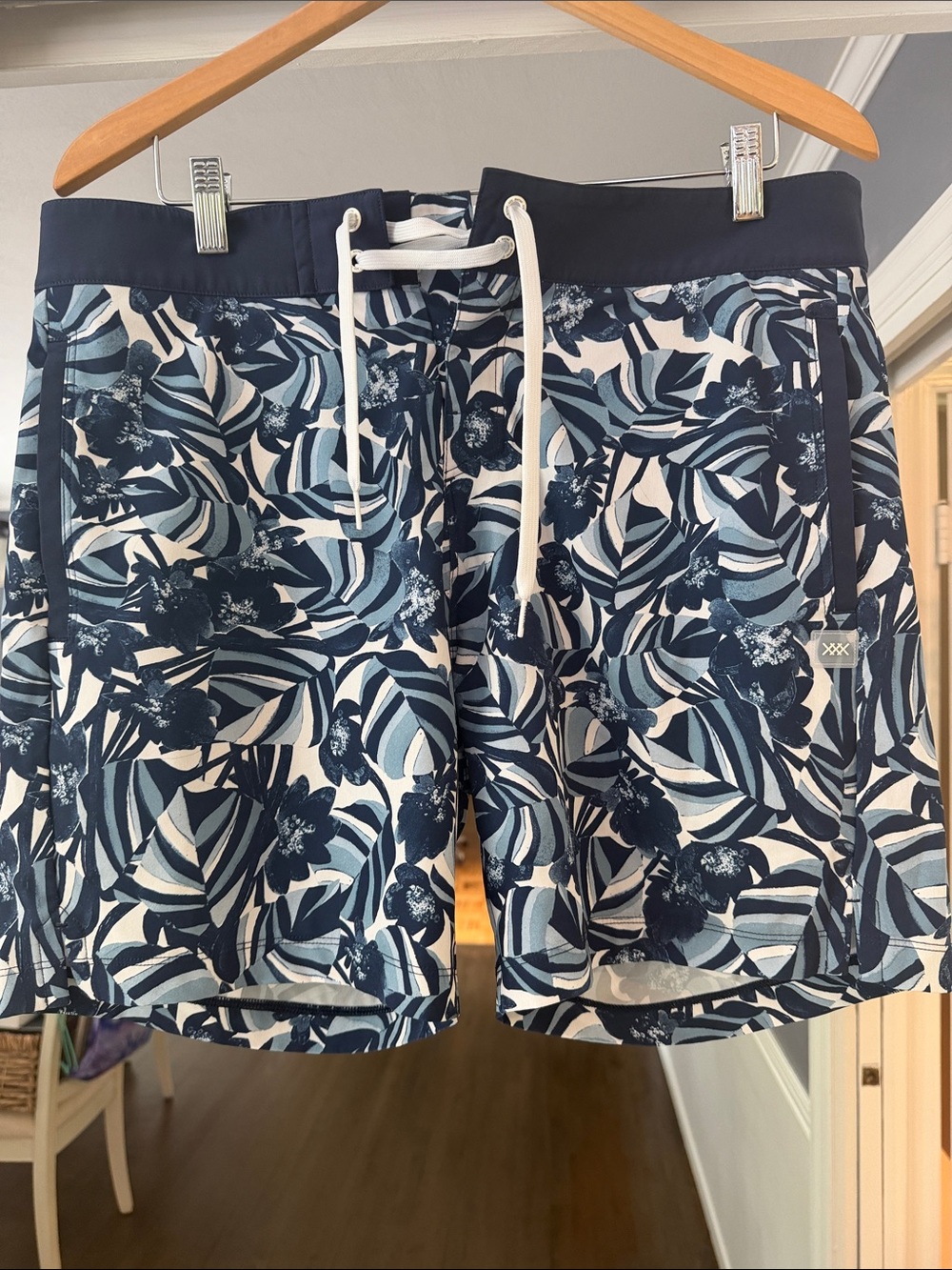 RHONE Men's Navy Floral 7 Inch Swim Trunks with Drawstring